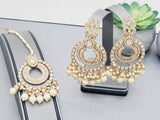 Most Trendy Kundan Tikka  Earrings set /Pearl Mang Tikka Earrings Set/Bridesmaids Tikka earrings set/kundan Tikka set/Indian Jewelry/Indian Wedding Jewelry
