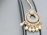 Most Trendy Kundan Tikka  Earrings set /Pearl Mang Tikka Earrings Set/Bridesmaids Tikka earrings set/kundan Tikka set/Indian Jewelry/Indian Wedding Jewelry