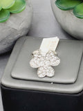"Silver Serenity: Exquisite Ring of Elegance"
