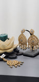 A Very Classy Latest Kundan Indian Bollywood Tikka Earrings Set
