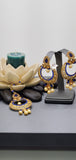 A Stunning Indian jewellery Kundan Tikka Earrings Set