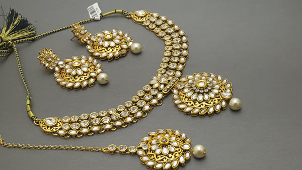 Stunning Indian Bollywood Jewellery Kundan Pearl Choker Necklace Set.