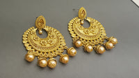 Ishar Designer Latest Kundan Pearl Chand Bali Earring Set