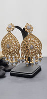 A Very Classy Latest Kundan Indian Bollywood Tikka Earrings Set